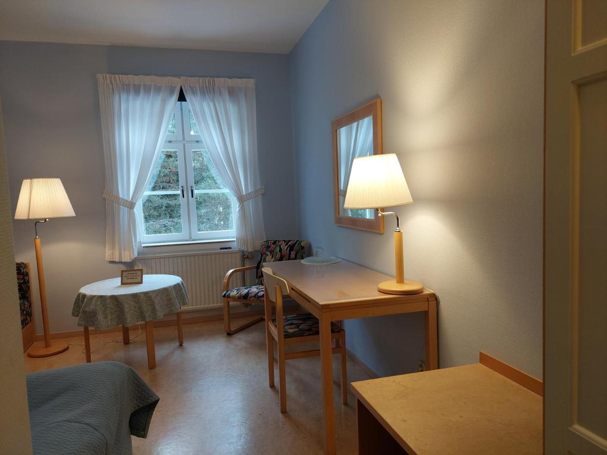 Birgittagarden - Gaesthem - Birgittasystrarna Bed & Breakfast Фалун Екстериор снимка
